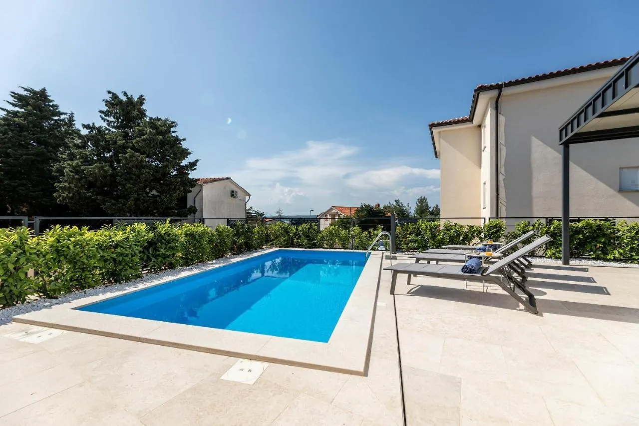 Villa Bella Klimno 0*,  Croatia