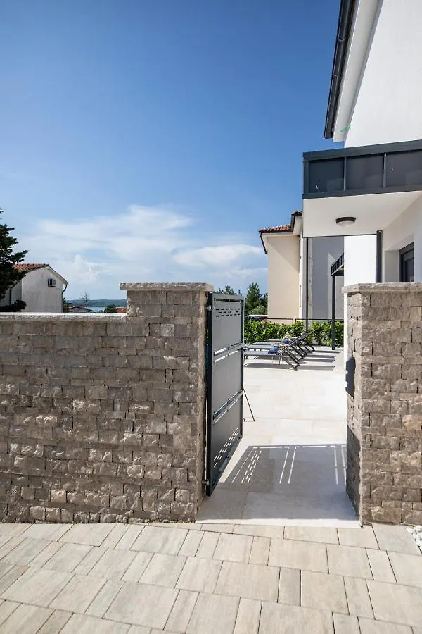 Villa Bella Klimno 0*,
